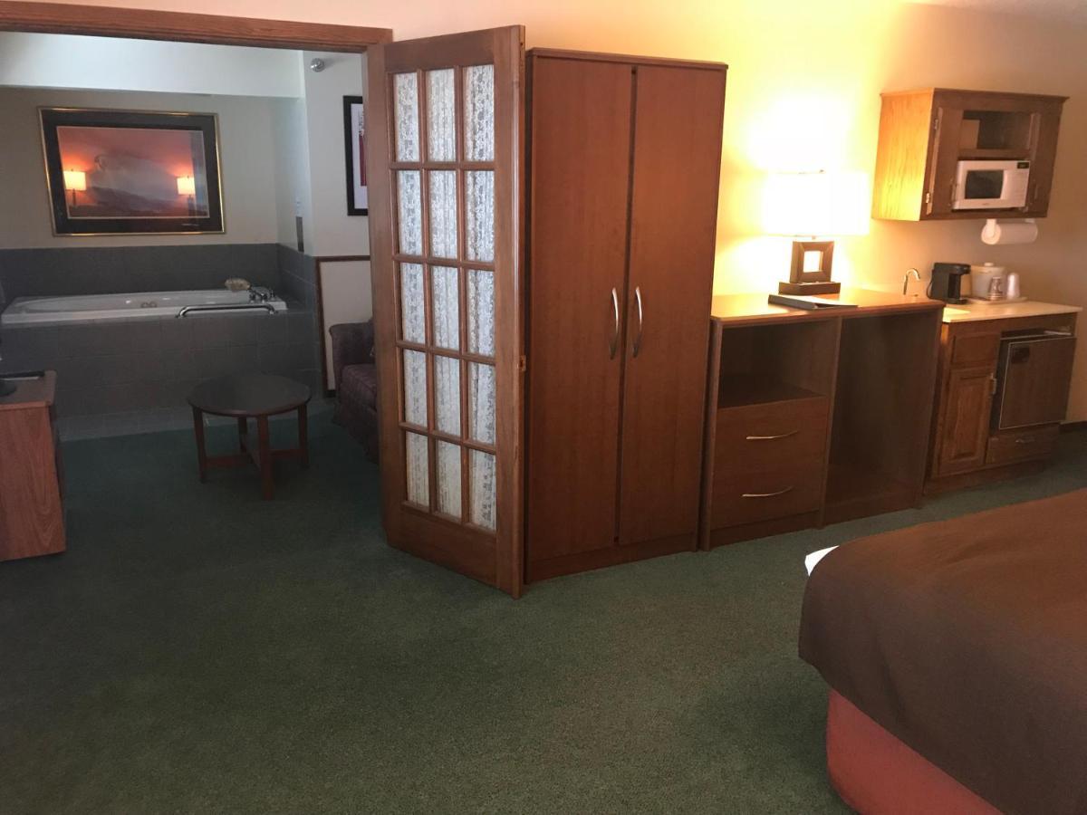 Americinn By Wyndham Blackduck Екстер'єр фото